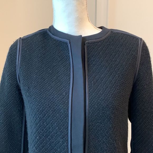 Vince wool jacket with buttoned front size 4 - Picture 4 of 16